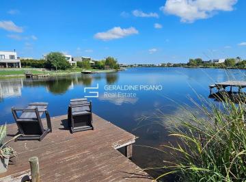 Casa · 206m² · 5 Ambientes · 2 Cocheras · Casa en Venta Ubicado en San Rafael, Villanueva, Tigre