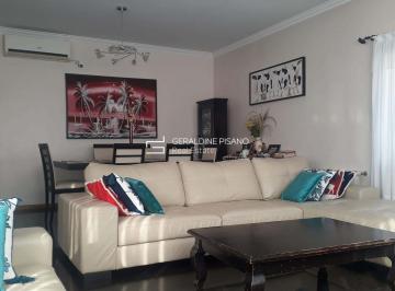 Casa · 215m² · 5 Ambientes · 2 Cocheras · Casa en Venta en La Comarca, General Pacheco, Tigre