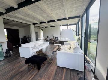 Casa · 180m² · 4 Ambientes · Casa en Venta en Haras Santa Maria, Escobar, G. B. a. Zona Norte