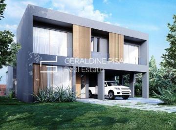 Casa · 402m² · 6 Ambientes · Casa en Venta en Carpinchos, Nordelta, Tigre
