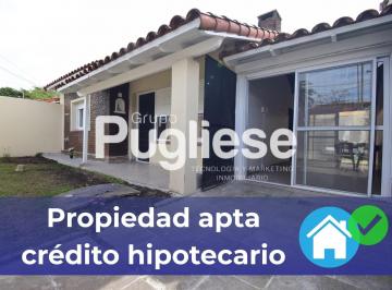 Casa · 70m² · 3 Ambientes · 1 Cochera · Casa Venta en Francisco Alvarez