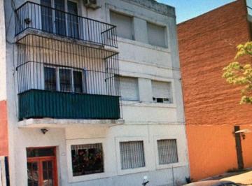 Departamento de 3 ambientes, Villa Urquiza · 3 Ambientes Pb con Patio