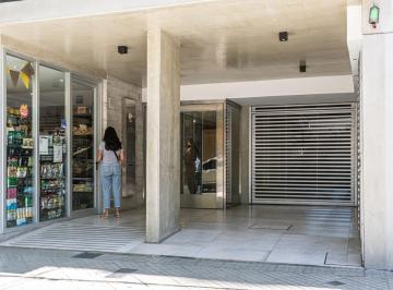 Garage · 12m² · Cochera en Planta Baja - Paraguay 2100 - Rosario Abasto | Venta