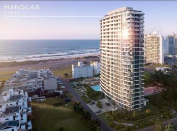 Departamento · 72m² · 3 Ambientes · 1 Cochera · Departamento en Venta en Playa Brava, Punta del Este, Punta del Este / Maldonado
