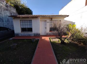 Terreno · 45m² · 3 Ambientes · 1 Cochera · Lote en Venta en Castelar Norte - Ideal Inversor