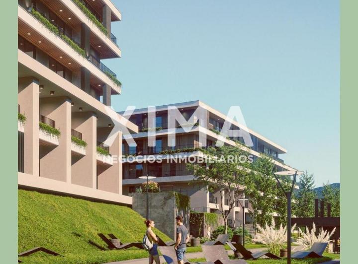 Edificio · 33m² · 2 Ambientes · 1 Cochera