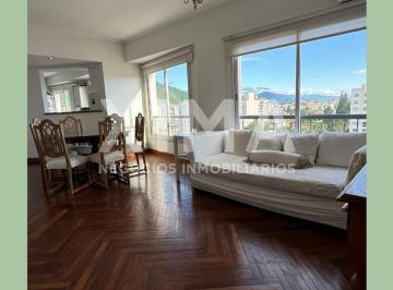 Departamento · 127m² · 4 Ambientes · 1 Cochera · Departamento de Tres Dorm. en Venta