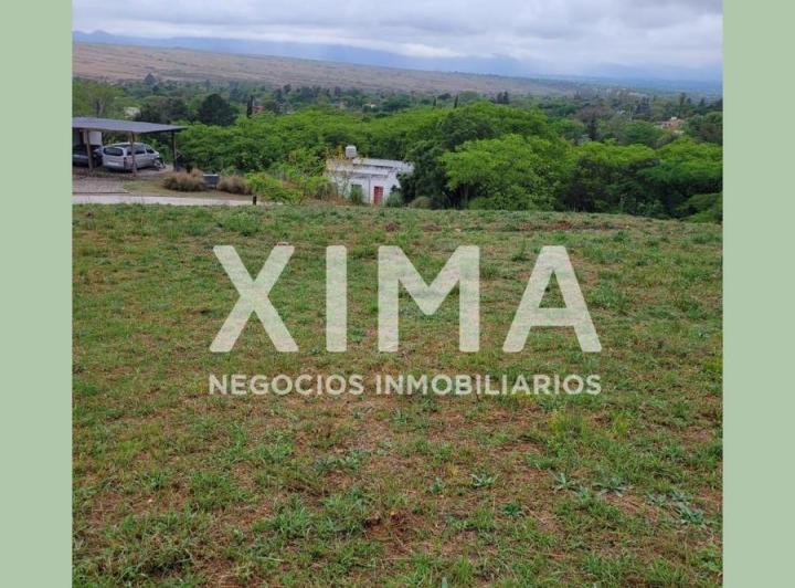 Terreno · 2700m²