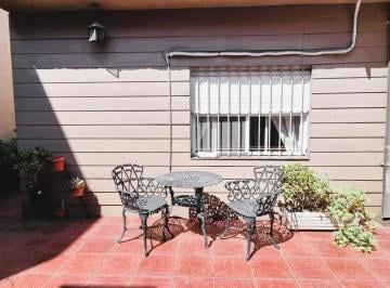 Casa · 110m² · 3 Ambientes · 1 Cochera · Venta de Muy Linda Vivienda * 3 Amb + Garaje + Sustentable
