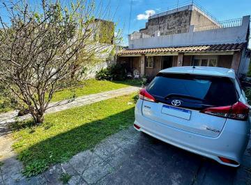 Casa · 120m² · 4 Ambientes · 2 Cocheras · Venta o Permuta Casa Ciudadela 4 Ambientes Lote Grande