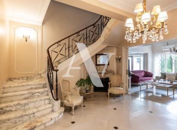 Casa · 550m² · 7 Ambientes · 2 Cocheras · Importante Casa en Venta 7 Ambientes en Devoto