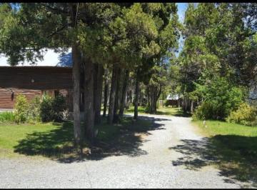 Campo · 240m² · Edificio Comercial en Luján