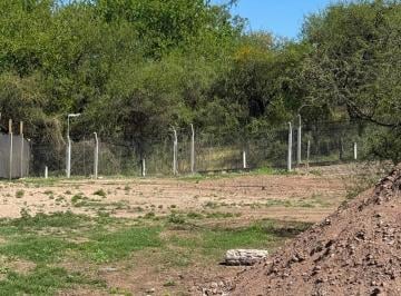 Terreno · 275m² · 3 Dormitorios · ¡Venta! Lote con Proyecto Aprobado en Estancia El Terrón ¡Oportunidad!