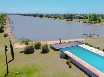 Terreno · 806m² · Venta Terreno en Barrio Cerrado Puerto Roldan