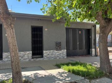 Casa de 6 ambientes, Las Heras · Casa en Venta en Las Heras - Apta Credito