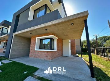 Casa · 190m² · 6 Ambientes · 2 Cocheras · Duplex en Venta en Rivera Norte, Villa Belgrano