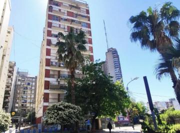 Departamento · 32m² · 2 Ambientes · Venta Departamento 2 Amb con Patio en Av Santa Fe Al 5300, Palermo