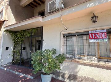 Casa de 4 ambientes, Ciudad de Mendoza · Patricia Zarco Inmobiliaria Vende Casa en Barrio Bombal.