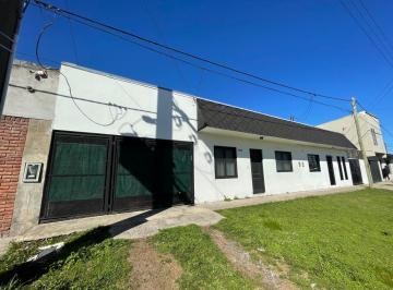 PH de 3 ambientes, La Plata · 528 E/ 30 y 31 Casa en PH en Venta de Dos Dormi con Patio. Tolosa, La Plata.