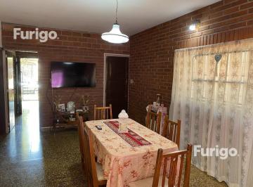 FUG-SPF-196_4 · Casa Dos Dorm. en Pérez, Ubicación Ideal