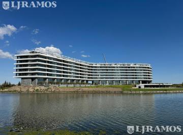 Departamento · 121m² · 3 Ambientes · 2 Cocheras · Departamento en Venta de 3 Ambientes con Vista a La Laguna Central