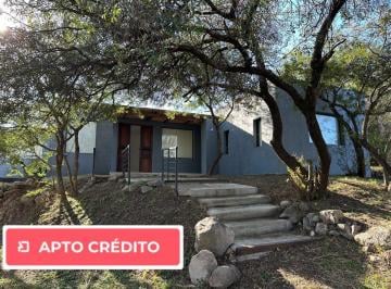 Casa · 220m² · 5 Ambientes · 1 Cochera · Casa en Venta en Country Sierra Nueva. 4 Dorm.. Apto Crédito.