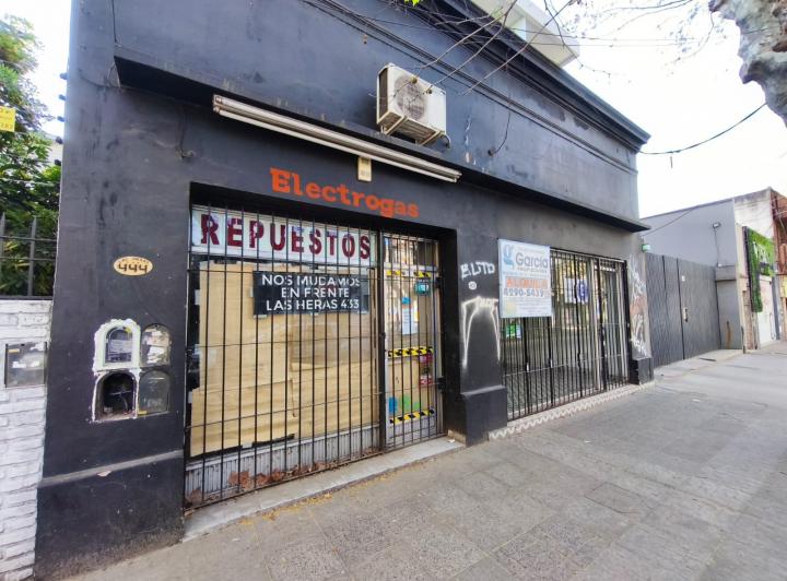 Local comercial · 450m²