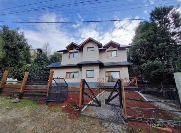Casa · 104m² · 3 Ambientes · 1 Cochera · Casa en Venta en Villa Los Coíhues, Bariloche, Patagonia