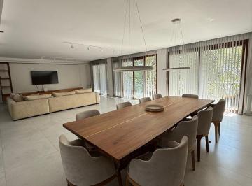 Departamento · 350m² · 6 Ambientes · 2 Cocheras · Piso Premium en Parana - 3 Dorm. en Suite - Quincho Propio - 2 Cocheras
