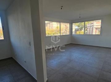 Oficina comercial · 56m² · 2 Ambientes · Se Vende Oficina, a m de Plaza de Godoy Cruz.