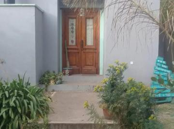 Casa · 100m² · 4 Ambientes · Alquiler Verano