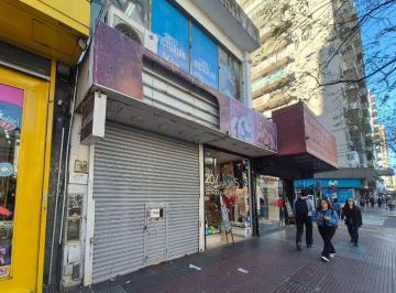 Local comercial · 83m² · Excelente Local Comercial 3.10 X 21 Entrepiso