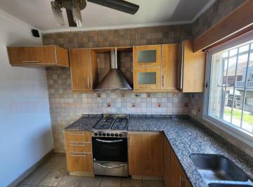 Departamento · 64m² · 3 Ambientes · Departamento 3 Amb. en Buen Estado en San Justo
