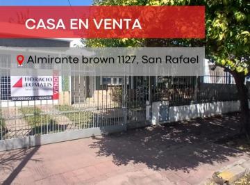 Casa · 1m² · 4 Ambientes · 1 Cochera · Casa de 3 Dorm. en Barrioalto Alberdi Amplia y con Patio
