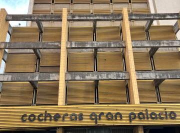 Garage , Córdoba · Cochera con Gran Ubicación