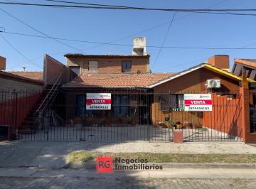 Casa de 5 ambientes, Salta · Casa en Venta Apta Credito en Barrio San Carlos