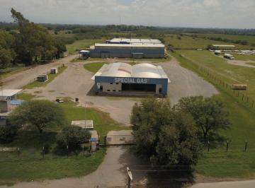 Depósito · 1100m² · 3 Ambientes · 4 Cocheras · Alquiler Galpon Industrial 1.100 m² Cubiertos Elevado, con Seguridad, Pañol y Oficina