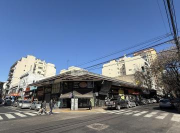 Local comercial · 1782m² · Local a Estrenar en Alquiler Plaza Estación de Flores