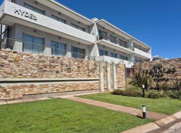 Casa · 104m² · 4 Ambientes · 1 Cochera · Casa en Venta Lunlunta Lujan de Cuyo