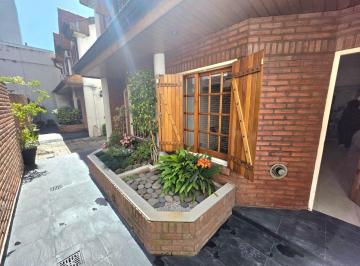 CIH-CIH-401_2 · Venta Duplex 4 Ambientes con 2 Cocheras en Velez Sarfieldv