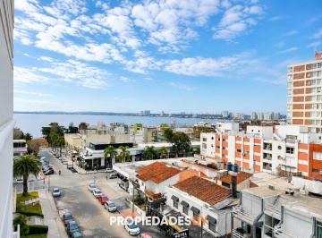 Foto1 · Venta de Apartamento de 1 Dormitorio en El Corazón de La Península, Punta del Este