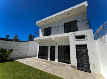 Casa de 4 ambientes, Malvinas Argentinas · Casa en Oportunidad en Villa de Mayo - Viviendas en Mismo Lote Gran Potencial