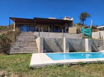 Foto · Casa a La Venta en Comuna de San Roque. (C421)