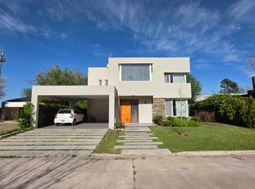 MUN-MUN-1609_2 · Casa en Venta, Barrio Privado La Joaquina - Juana Koslay