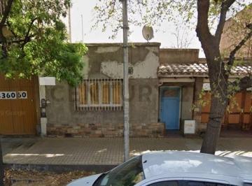 Terreno · 211m² · Terreno en Venta – 211 m² en Plena Ciudad de Mendoza, Av Bartolomé Mitre