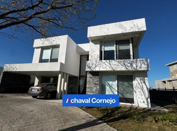 Casa · 400m² · 7 Ambientes