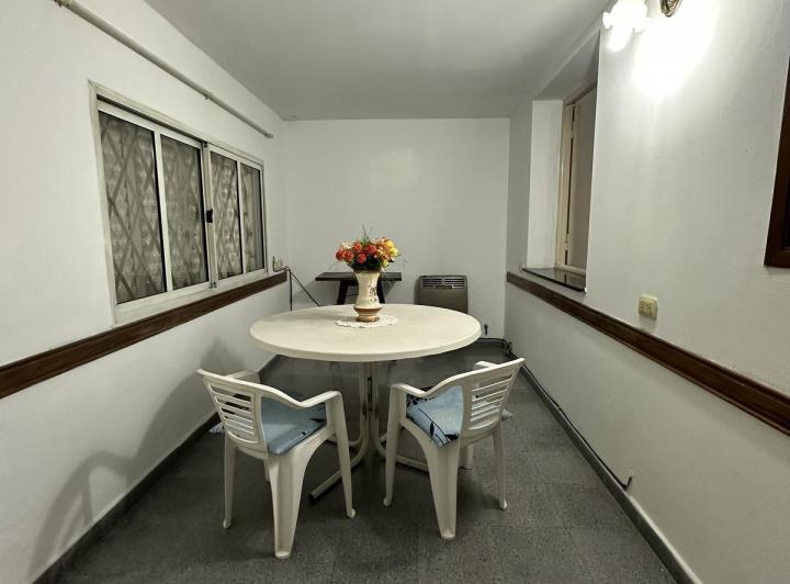 Casa · 95m² · 8 Ambientes