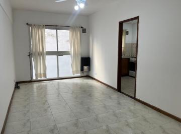 Departamento de 2 ambientes, Mar del Plata · Departamento Dos Ambientes - Sobre Peatonal
