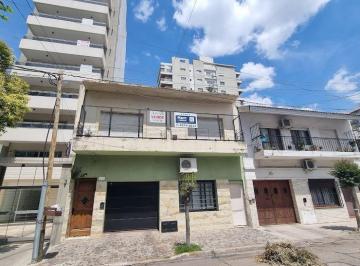 Departamento · 90m² · 3 Ambientes · 3 Ambientes Quilmes Centro, Planta Alta