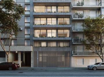 Departamento · 46m² · 2 Ambientes · Departamento de 1 Dormitorio con Radiadores y Patio en Zona Río